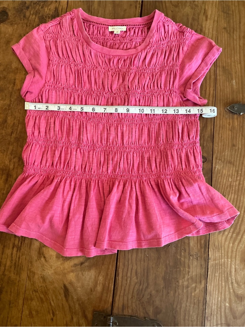 Pilcro Tabby ruched cap sleeved tee - Picture 5 of 7